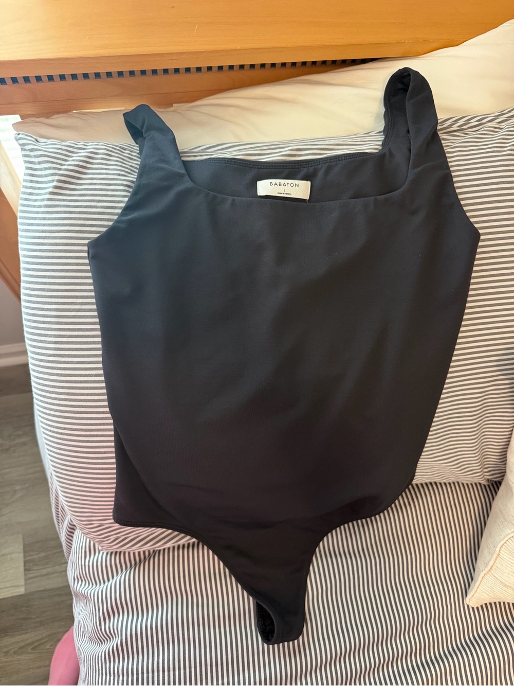 Aritzia Original Contour Squareneck Bodysuit in Black